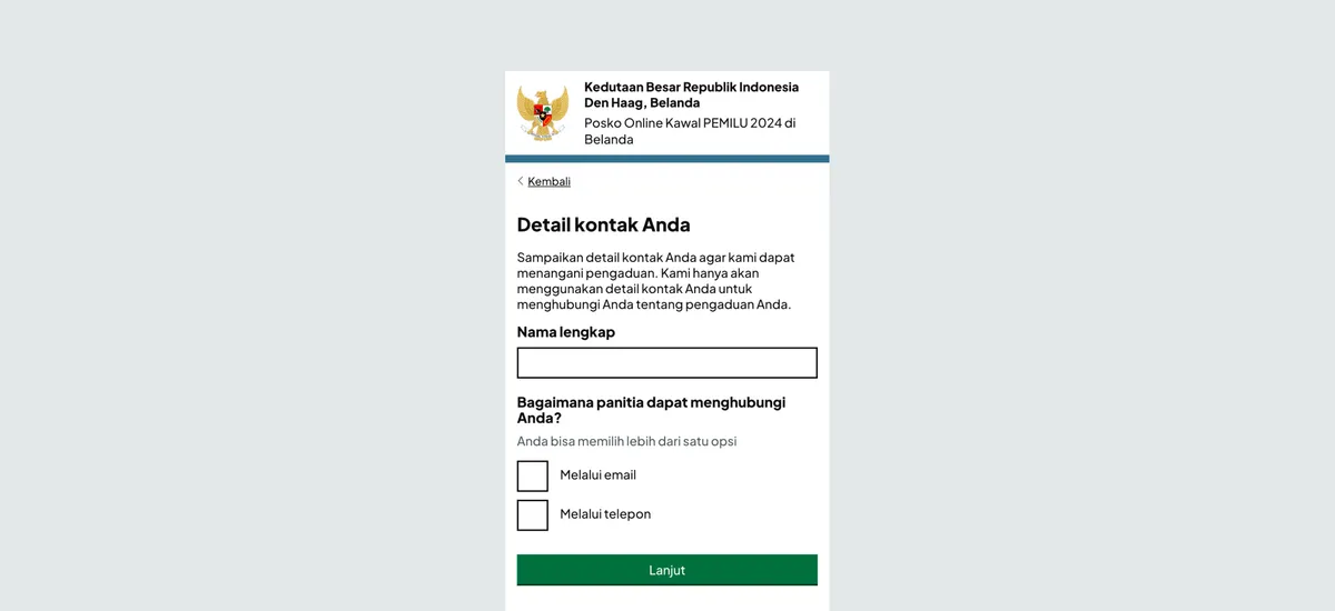 A screenshot of a mobile viewport showing the page asking for optional contact details. The language is in Indonesian.